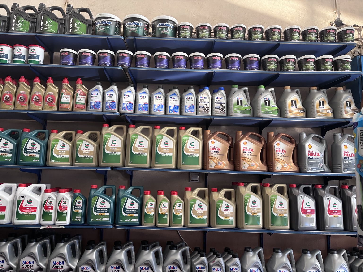 Castrol, Shell, Mobil ve diğer motor yağı çeşitleri